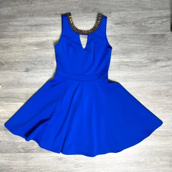 XOXO Fit & Flare, Open Back, Beaded Dress - Blue & Gold - Juniors Sz M (NWOT) - Picture 2 of 9